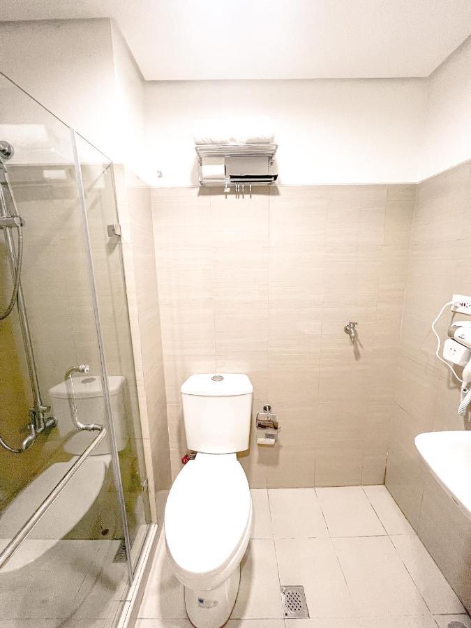 Sabina'S One Bedroom Condo At Shore Tower C Manila Luaran gambar