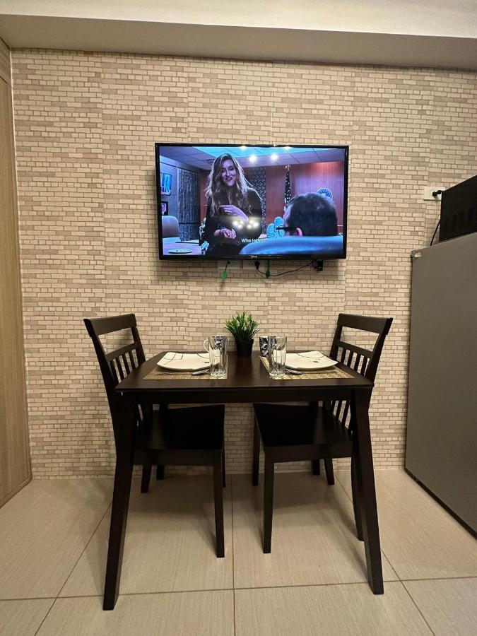 Sabina'S One Bedroom Condo At Shore Tower C Manila Luaran gambar